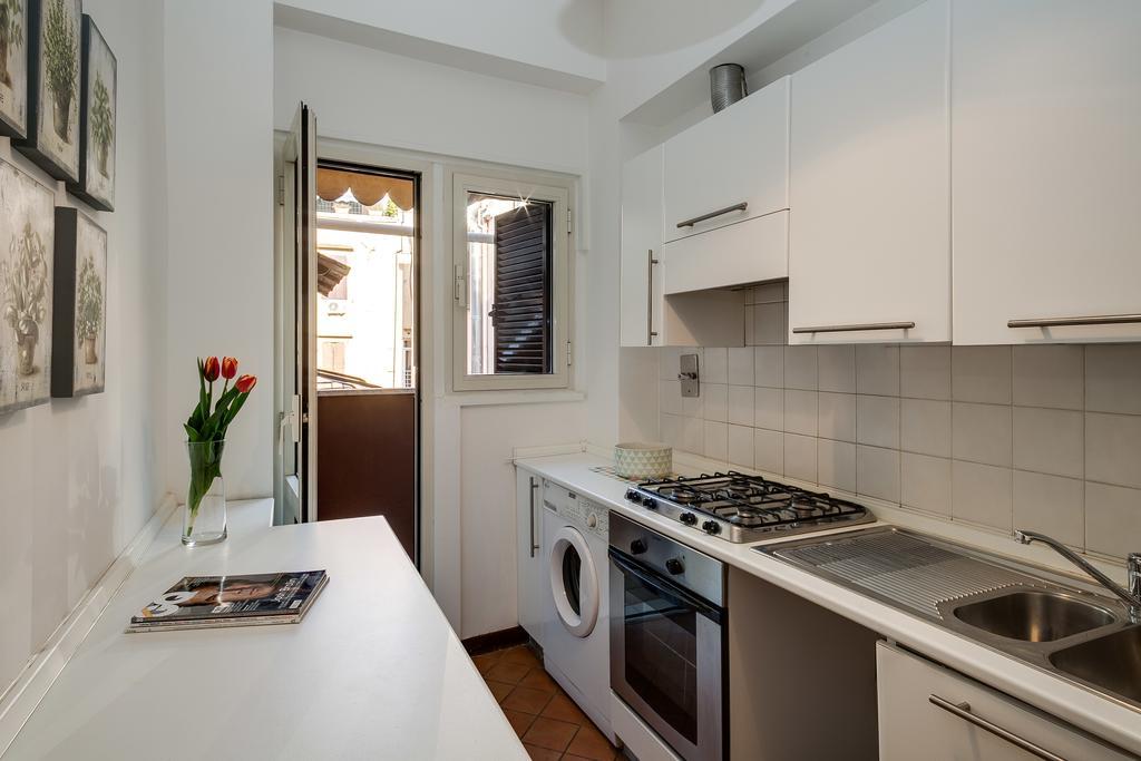Romefinestay Apartments Sistina Exterior photo